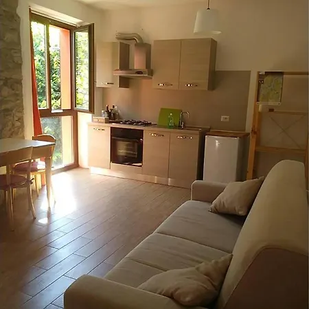 GardenHouse Apartment Suello
