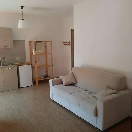 GardenHouse Apartment *