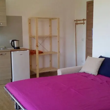 Apartment GardenHouse